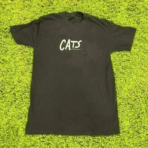 Vintage Tops - Vintage 1981 Cats the Musical Tee Shirt